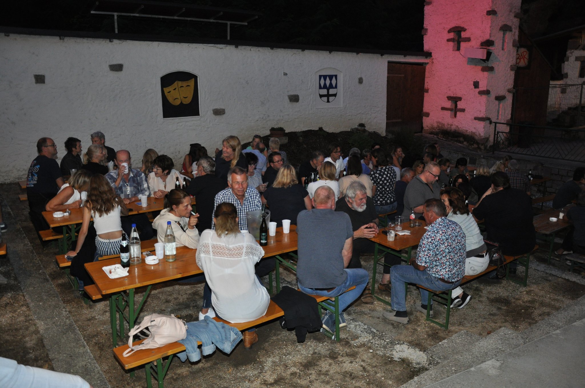 Wo treffen sich singles aus velden am wrthersee. Singlebrse Neue menschen kennenlernen in schwertberg. Single meine Single event in obersterreich. Pndorf blind dating. Meine stadt singles in gainfarn