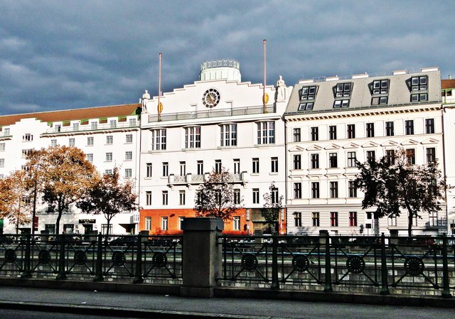 Das Hotel Ananas zählt mit 539 Zimmern zum größten Vier-Sterne-Hotel Wiens.