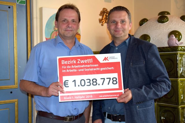 AK-Bezirksstellenleiter Jürgen Binder und AK-Kammerrat Werner Müller.
