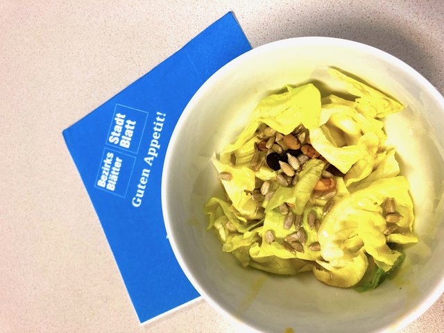 Test: Grüner Salat mit Honig-Senf Dressing - Pongau