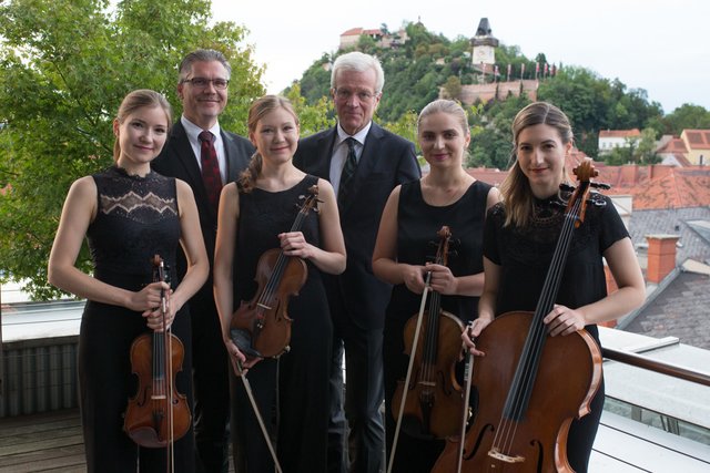 Begrüßte das Selini Quartett: Gerhard Fabisch (Mitte) | Foto: Yasmin Janschitz