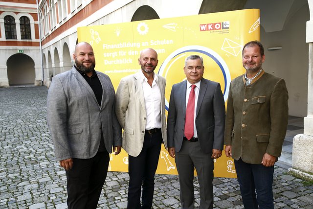 Forcieren die Finanzbildung: Markus Kohlmeier, Wilfried Fürbaß, Wolfgang Lang, Hannes Dolzer