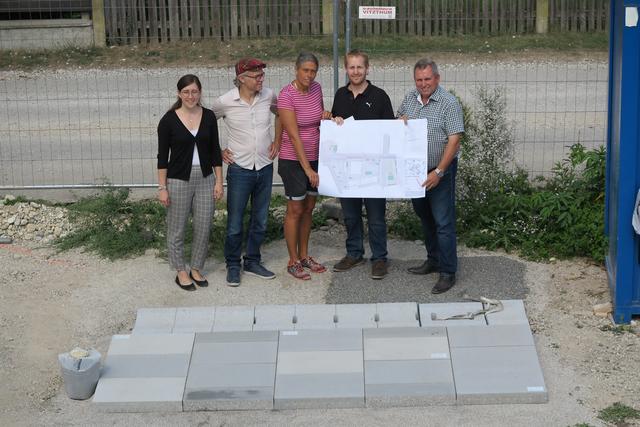DI Marion Tatzbär, DI Oliver Gachowetz, GGR Sabina Doria, Amtsleiter Bernhard Jeitler-Haindl, Bürgermeister Bernhard Karnthaler. | Foto: Marktgemeinde Lanzenkirchen