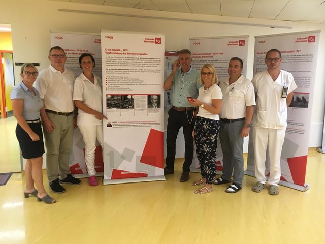 Ausstellung im Krankenhaus Oberwart: ÖGB-Bildungssekretärin Dorottya Kickinger, Direktor Stellvertreter Günter Radl, Betriebsrätin und AK-Vizepräsidentin Bianca Graf, ÖGB-Regionalsekretär Ewald Gossy, Betriebsrätin Barbara Kirnbauer, Betriebsratsvorsitzender Dietmar Ochsenhofer und Ronald Boisits. | Foto: ÖGB