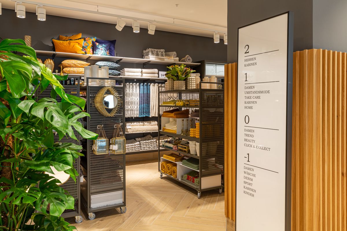H M Eroffnung Shoppingvergnugen Auf Vier Etagen Neubau