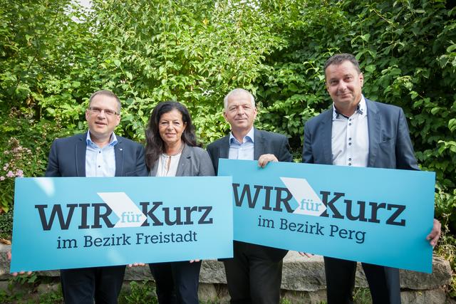ÖVP-Klubobmann und OÖ-Spitzenkandidat August Wöginger, Freistädter Bezirksparteiobfrau Gabriele Lackner-Strauss, Bezirksspitzenkandidat (Perg) Nikolaus Prinz, Perger Bezirksparteiobmann Anton Froschauer. Nicht am Foto: Johanna Jachs, Mühlviertler Spitzenkandidatin aus Freistadt. | Foto: ÖVP/Langeder