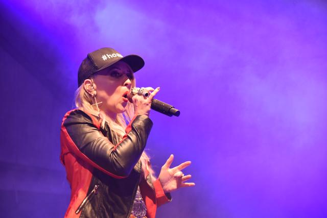 Hannah begeisterte mit ihren Hits das Oberwarter Publikum ebenso.