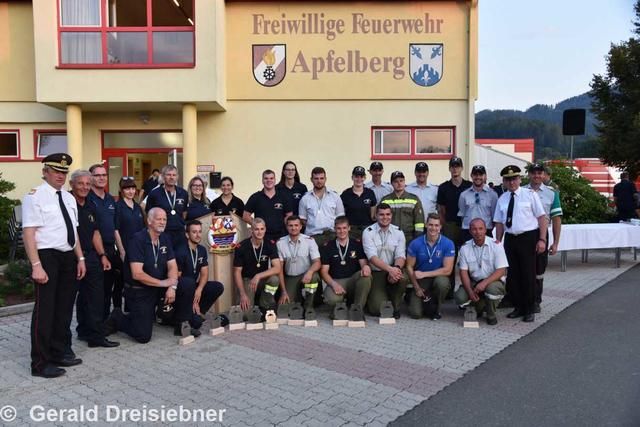 Bereich Fürstenfeld mit Landesfeuerwehrkommandanten LBD Reinhard Leichtfried (li.)