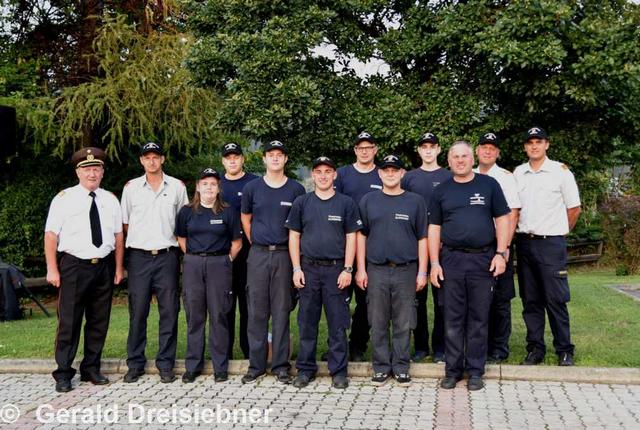 Die Teilnehmer der FF Gleisdorf mit LFR Johann Preihs (li.)