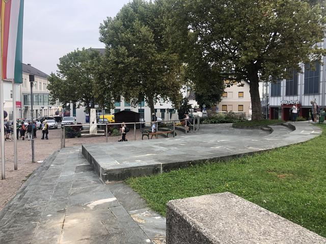 Statt der stiegen kommen mehr Sitzflächen