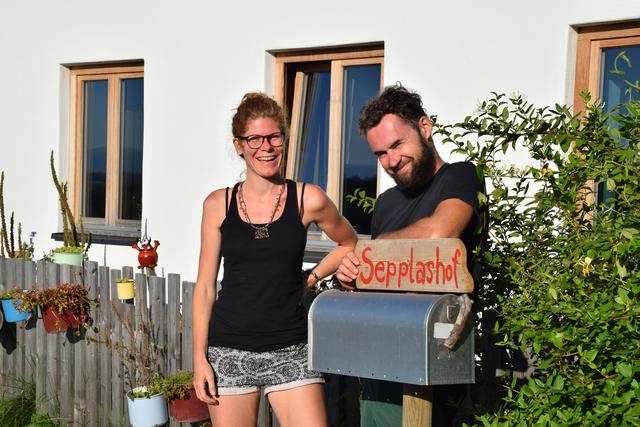 Die Idee der Selbstversorgung war der Ursprung, nun wird die Nachfrage ihrer Jungpflanzen immer größer.