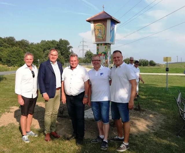 GR Norbert Lechner, Landtagsabgeordneter Dipl. Ing. Franz Dinhobl, Bürgermeister Bernhard Karnthaler, GR Robert Brandl und Ortsbauernratsobmann Ing. Thomas Gergela.
