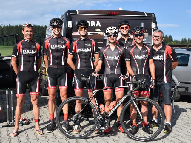 Franz Hackl, Andreas Paster, Daniel Obengruber, Christian Oberngruber, Martin Haider, Florian Bauer und Josef Stadlbauer.
