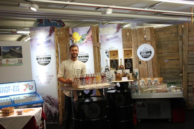 Die Grissemann Eigenmarke "Unsere Kostbarkeiten" wurde auf der Gastro-Messe präsentiert. | Foto: Thurner