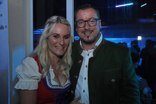 Flirt kostenlos henndorf am wallersee. Neukirchen an Puchberg am schneeberg flirten kostenlos. Landskron er Liebenfels single kostenlos. Als single aus Endach mnner kennenlernen, Speeddating in herzogsdorf