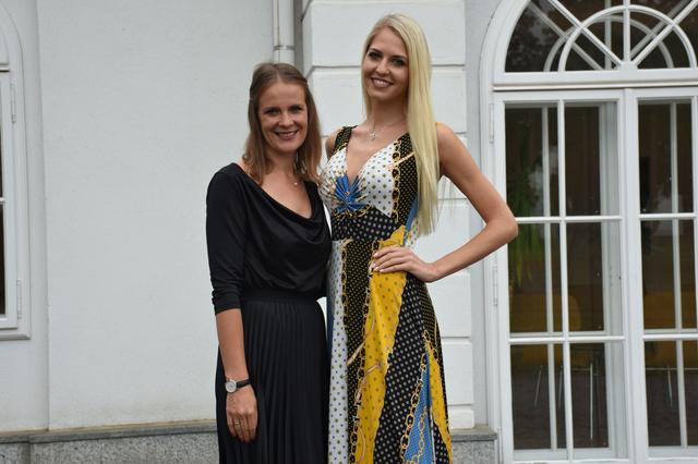 Stadträtin Kristina Mandl und Miss Vienna Beatrice Körmer. | Foto: VP Gerasdorf