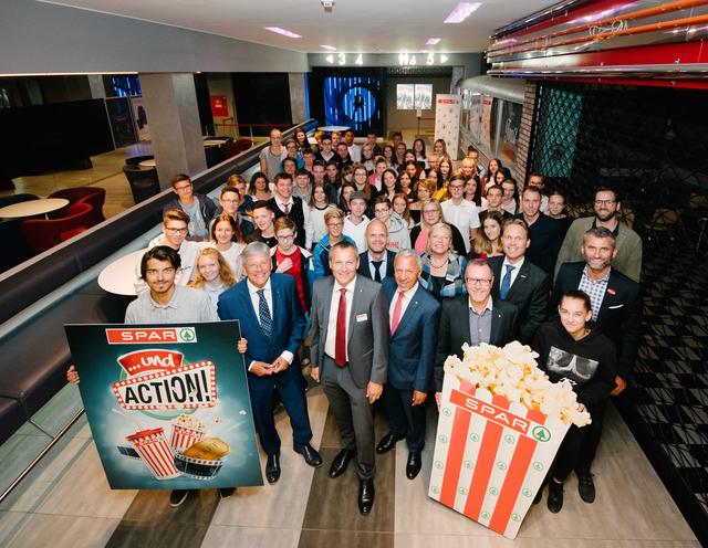 "Film ab und Aktion!" hieß es beim Spar-Lehrlings-Auftakt in der Cineplexx World Villach | Foto: Spar/Daniel Gollner