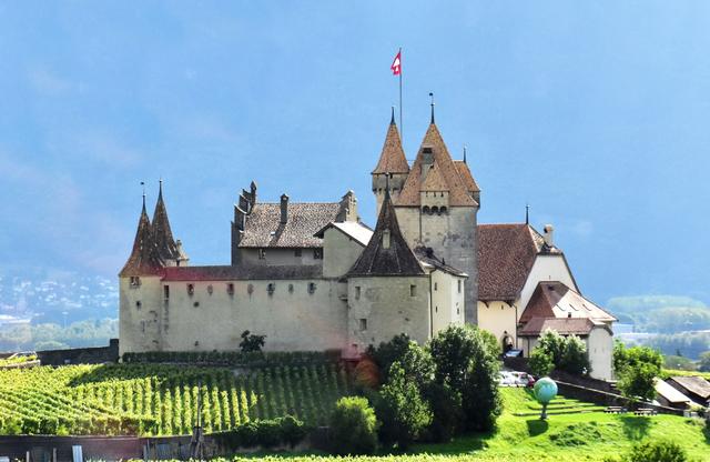  Aigle Castle  Château d’Aigle