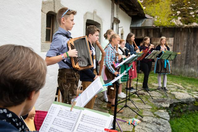 Die Musikschüler begeiterten mit ihren Darbeitungen.  | Foto: Manuel Binder