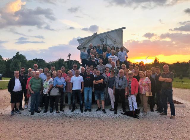 Gruppenfoto der Teilnehmer bei der Grenzwanderung