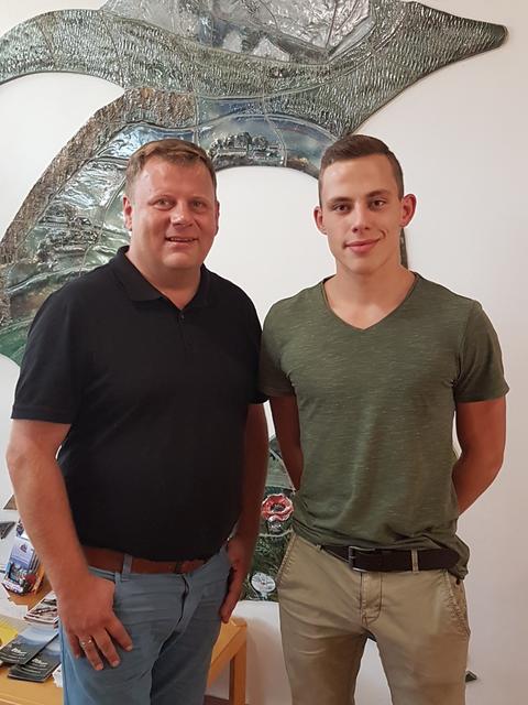 St. Konrads Bürgermeister Herbert Schönberger mit LehrlingsRedakteur Christian Kronberger.