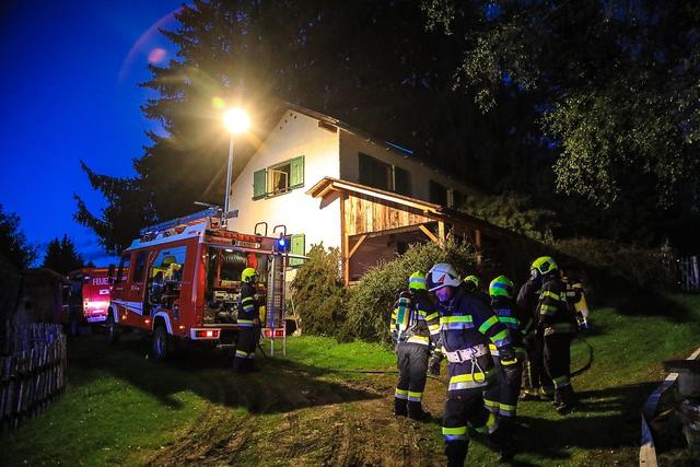Die Almhütte in Glein konnte rasch gelöscht werden.