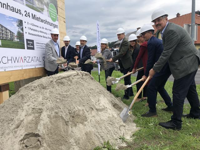 Der Startschuss für die Bauarbeiten ist gefallen.