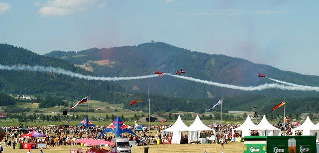 Bei der Airpower 2005 waren die Red Arrows der Hit