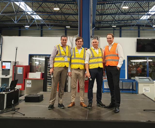 Mauro Spizzo, Vice President East Europe (Hydro), Bruno D’hondt, Head of Extrusion Europe (Hydro), Cornel Lina, Managing Director România (Hydro) und Rob van Gils, CEO HAI Group
.