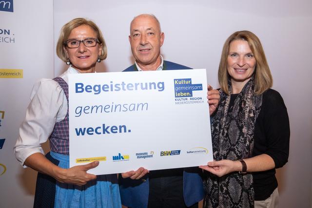 Johanna Mikl-Leitner, Franz Raab und Barbara Stöckl.