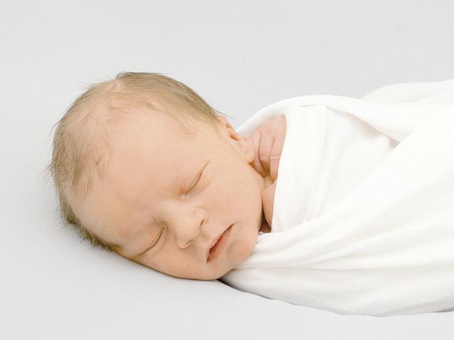 ALEXANDER
 - Eltern: Michaela und Bernhard Schmid