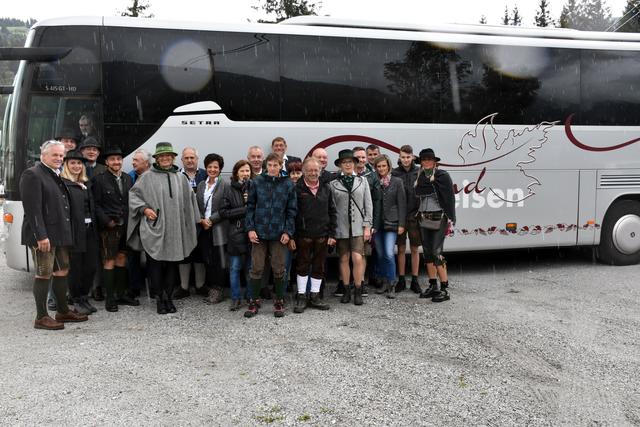 Die Ausflügler des Hobbysportvereines St. Oswald ob Eibiswald mit Obmann Thomas Golob (l.). | Foto: KK