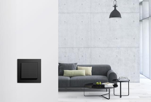 Design-Klassiker wie den Tastschalter Gira E2 zeigt Gira bei der Design District 1010 von 4. bis 6. Oktober 2019 in Wien.