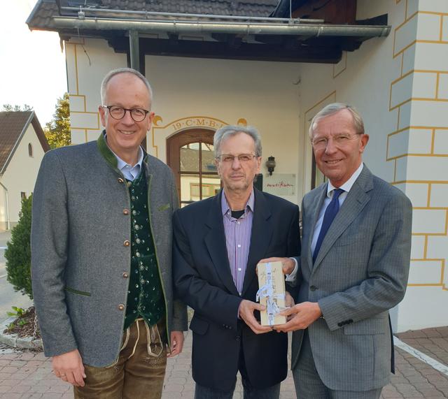 LAbg. Bgm. Manfred Sampl, Direktor Horst Aigner, LH Wilfried Haslauer.