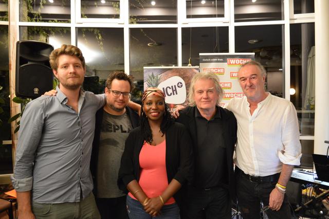Max Ranzinger, Gerald Schuller, Rachelle Jeanty, Gerd Schuller und Jürgen Edlinger (Organisator der Cool Tour Jazz Nights) (v.l.) | Foto: Ivan Grbic