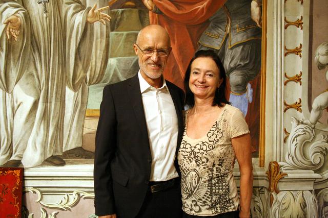 Toni Innauer, Obmann des Musikvereins Obertöne, und Gattin Marlene freuen sich über den Erfolg des Festivals, das sich mittlerweile als kultureller Fixpunkt etabliert hat.