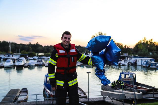 Der vermeintliche Gleitschirm entpuppte sich als Luftballons