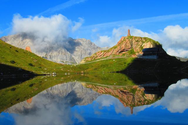 ein Bilderbuchwetter am Wolayer See.