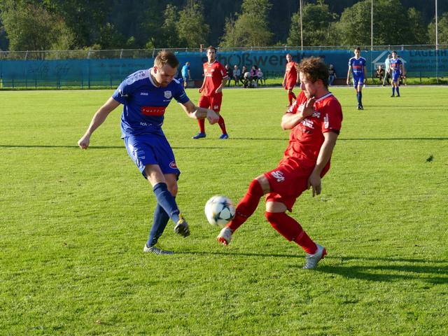 Florian Zehentner im Duell gegen Lukas Dick.