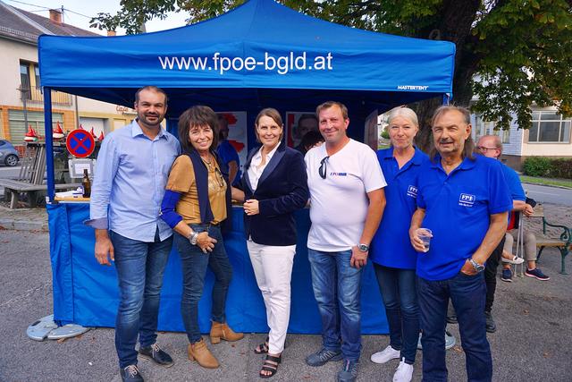 Die FPÖ Bernstein lud zum Informationsstand. | Foto: FPÖ
