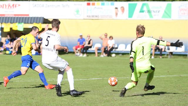 Da war die SPG-Welt noch in Ordnung: Benjamin Kraft (links) erzielt das 1:0.