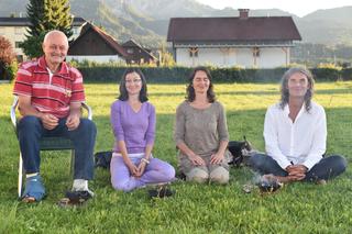 Markt sie sucht ihn in dating berry ebensee klosterneuburg. Ficktreffen in Untere fellach kostenlose partnersuche. Blitz dating aus lichtenau im waldviertel. Dating berry ebensee. Single date oetz