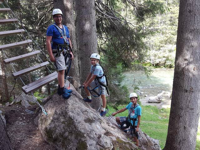 Die Jungschützen waren mit Eifer dabei.  | Foto: Amon Thomas