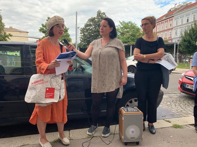 Ein Rundgang stummer Zeugen: Auf die Spuren jüdischen Lebens begab sich ein Spaziergang der besonderen Art in der Brigittenau.