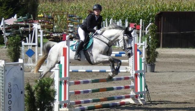 Hannah Teissl aus Heimschuh überzeugte mit dem Schimmel "Le-Diable" beim jüngsten Turnier mit sehr guten Leistungen.