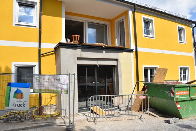 Ein neues und modernes Verkaufsgeschäft errichtet derzeit die Firma Samböck in Pabneukirchen.