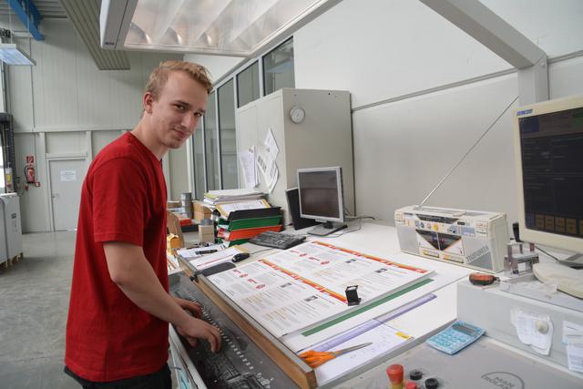 Weltmeister Christof Babinger aus Bergland bei der Arbeit in der Firma Queiser in Scheibbs. | Foto: Roland Mayr