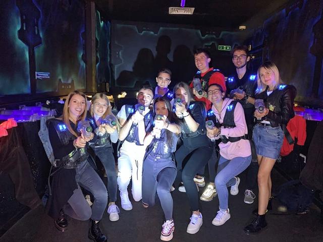 Marija (HAK Zell am See) mit Kolleginnen aus anderen Ländern beim Erasmus+-Projekt