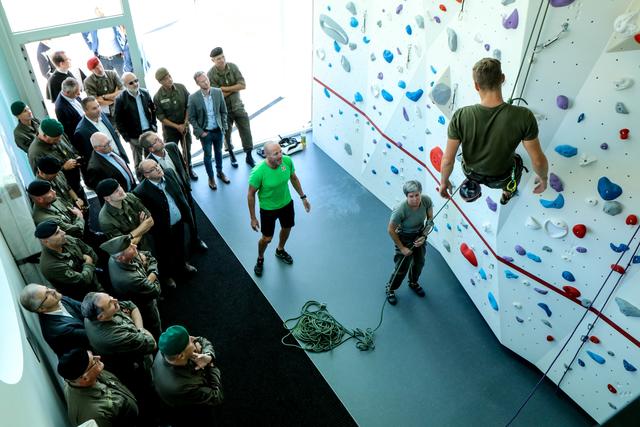 Auch ein eigener Kletterbereich ist im Sportbereich der HUAk vorhanden. | Foto: HUAk Enns