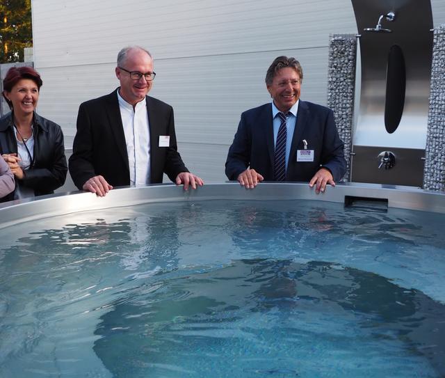 Günther Baschinger und Hermann Weissenecker führten die Gäste durch die Anlagen.